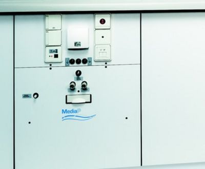  Media supply 