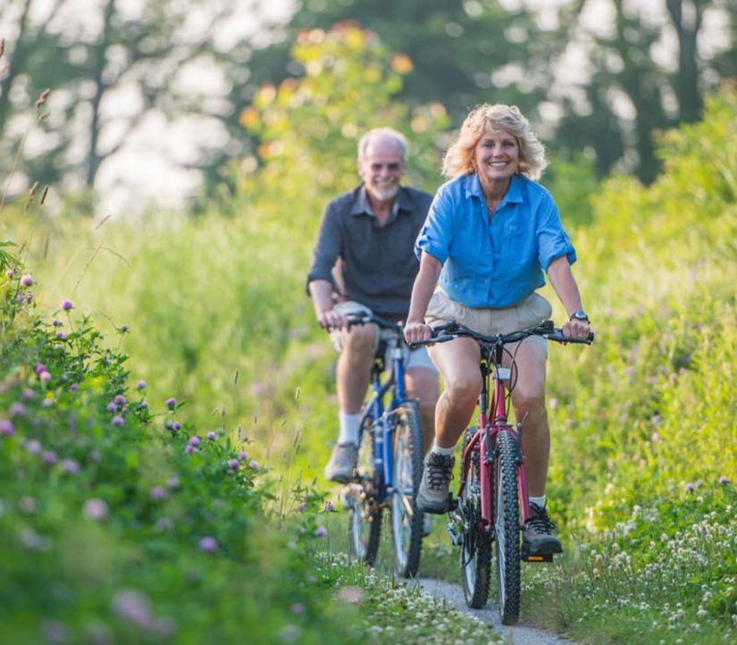 csm_BAS012_couple-bikes_fb2e102135